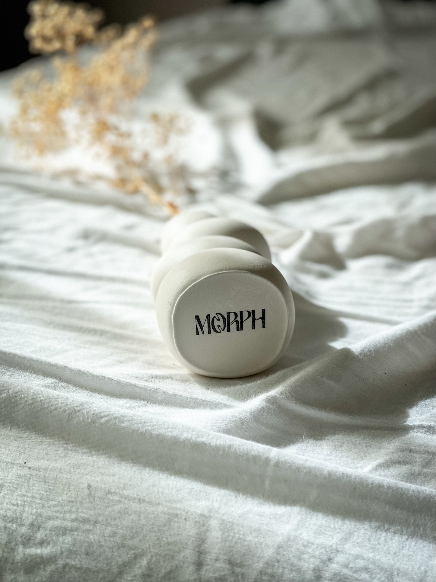 PEBBLE VASE