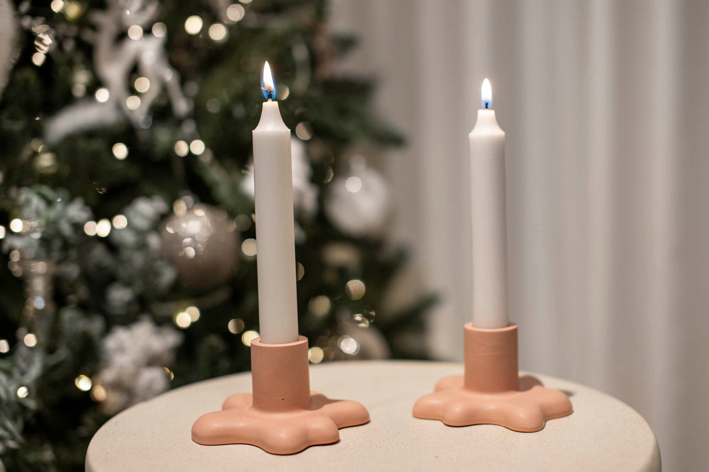 CHEEKY BLUSH CANDLE HOLDER