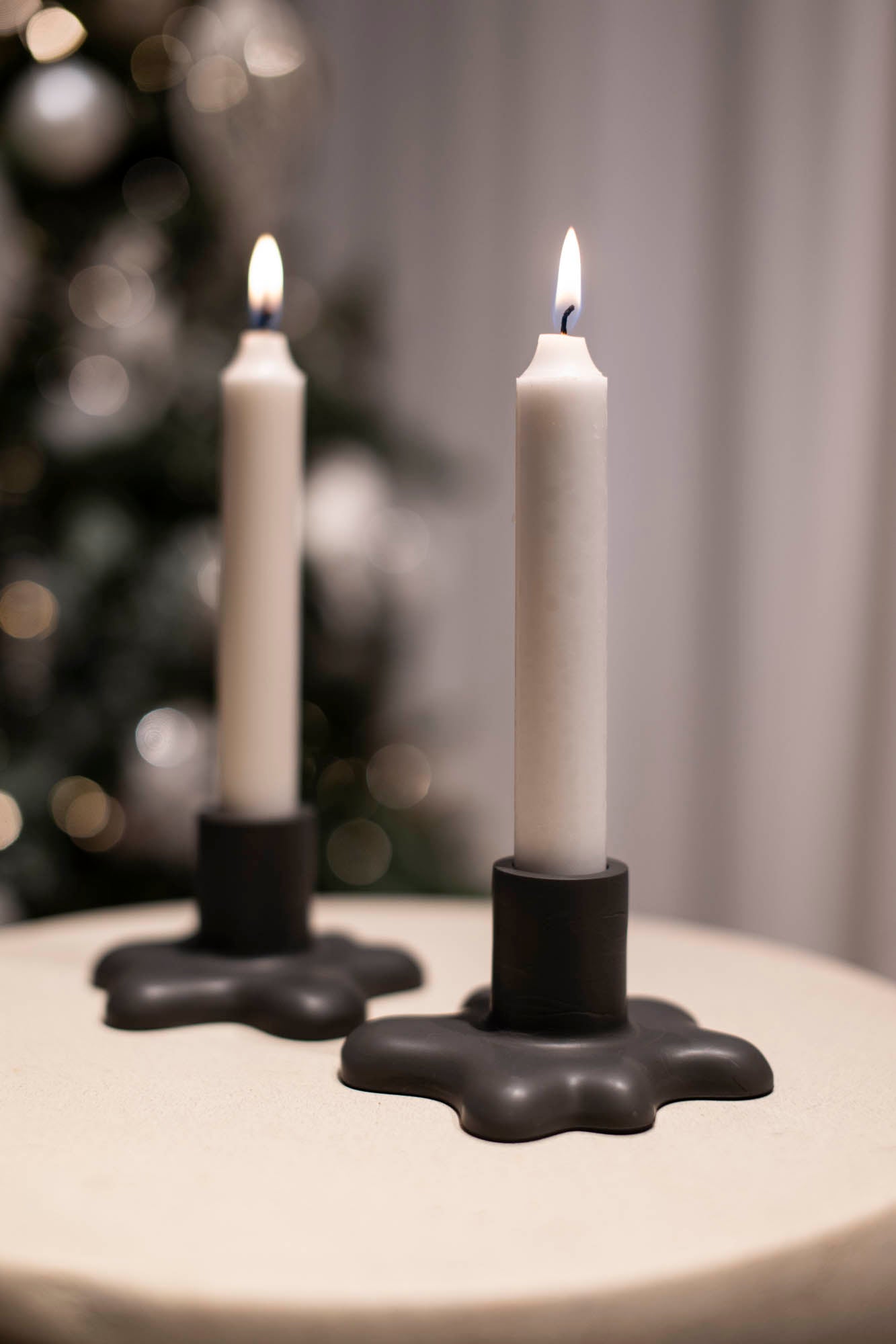 MIDNIGHT GLOW CANDLE HOLDER