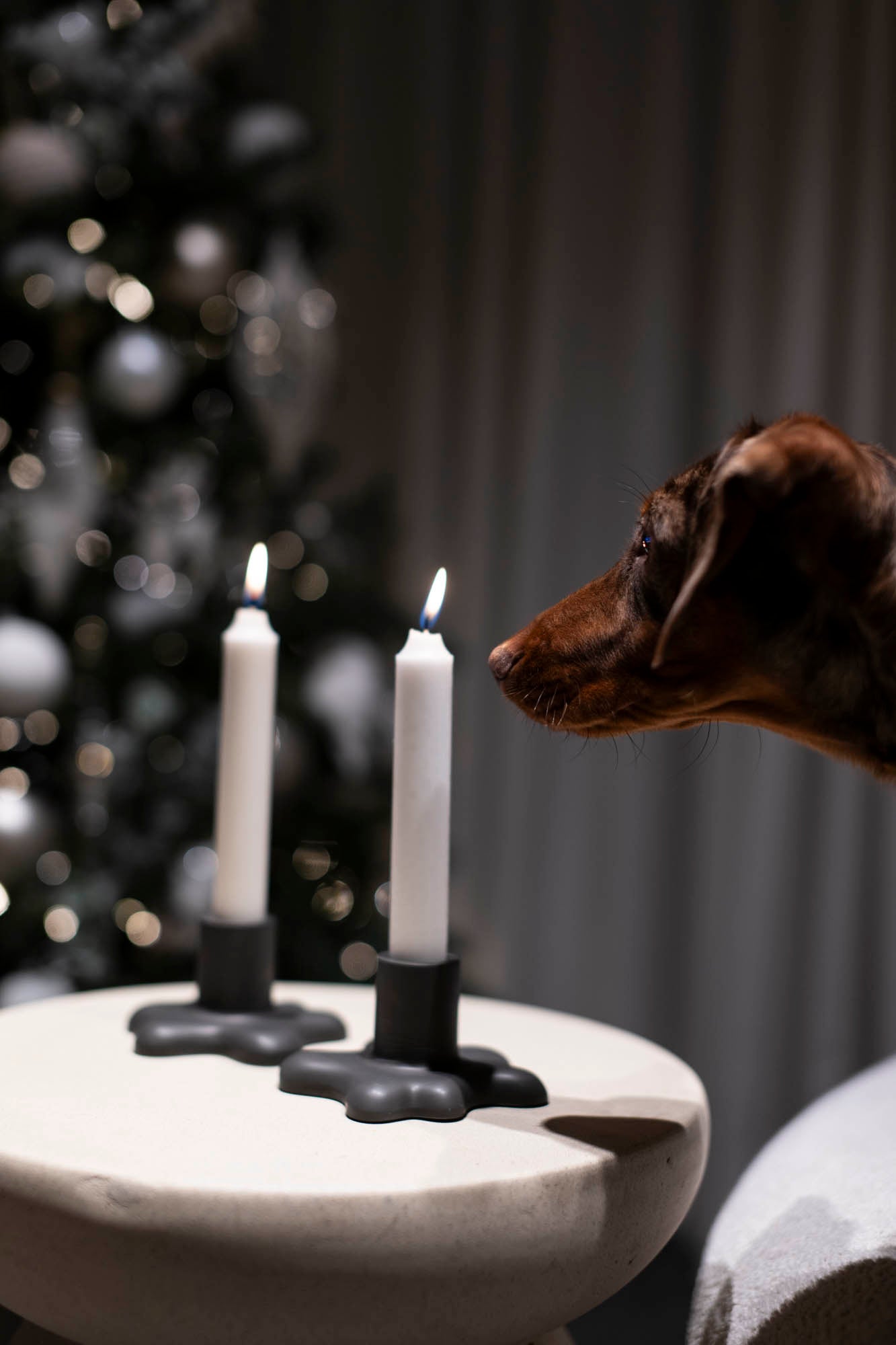 MIDNIGHT GLOW CANDLE HOLDER