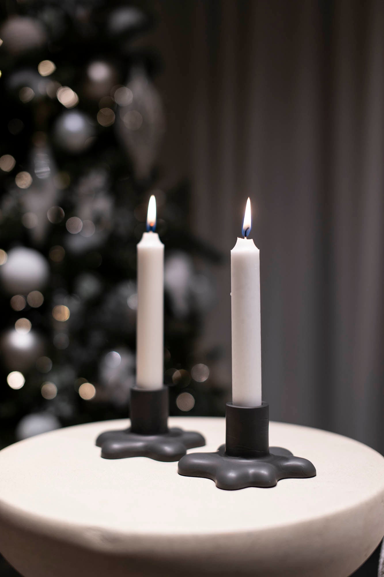 MIDNIGHT GLOW CANDLE HOLDER