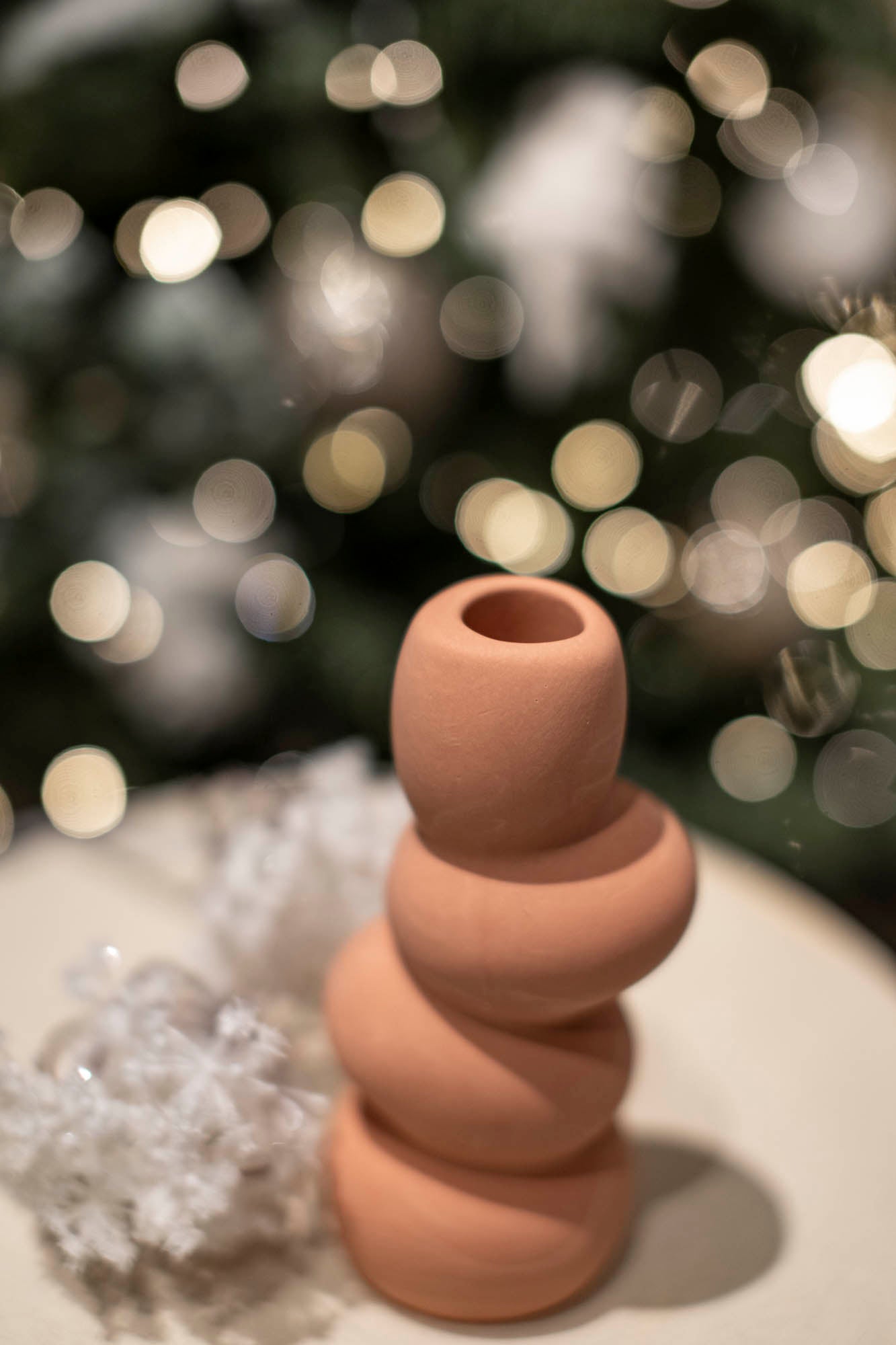 WINTER BLUSH VASE