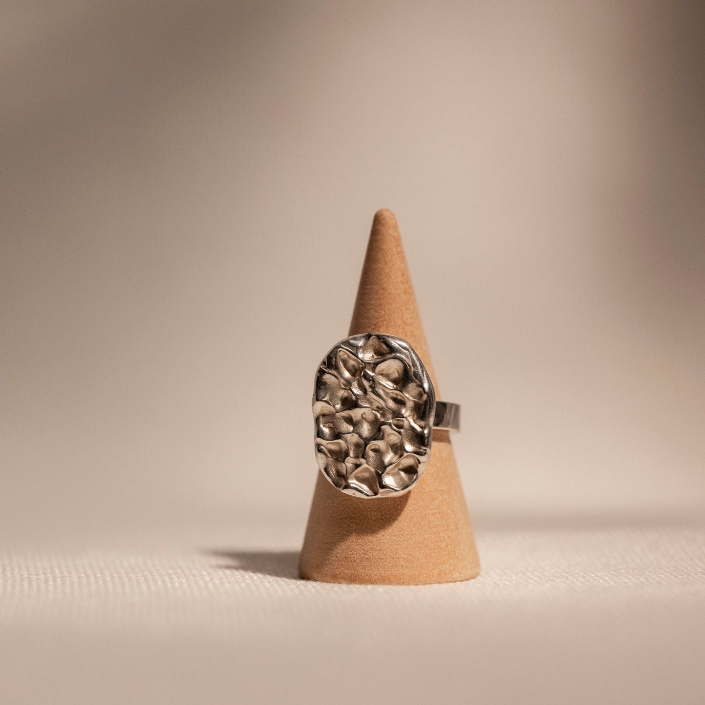 ANCORA RING
