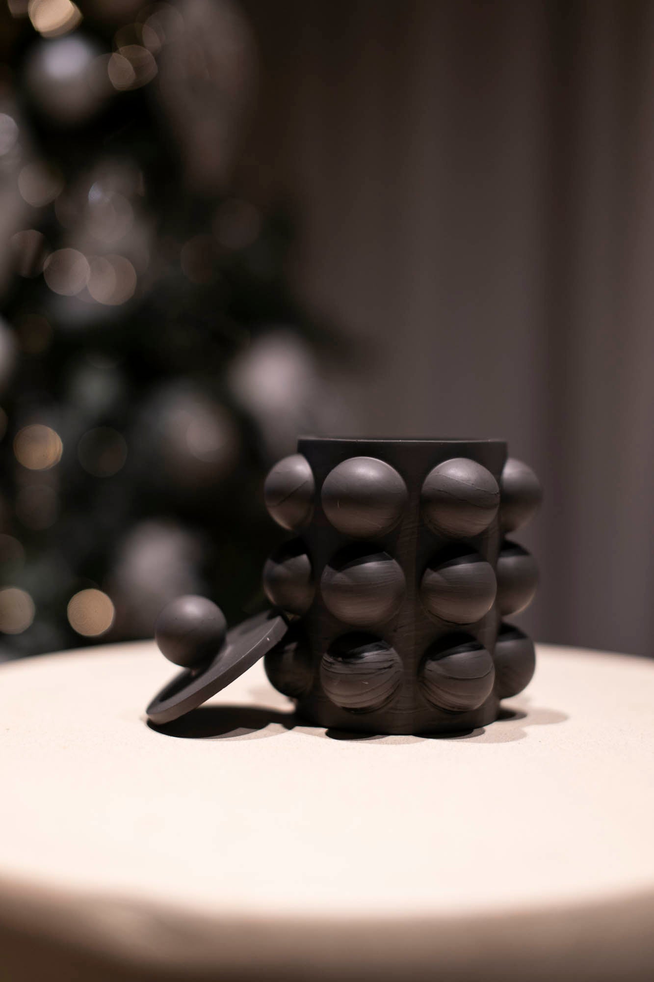 NOIR GLOW JAR