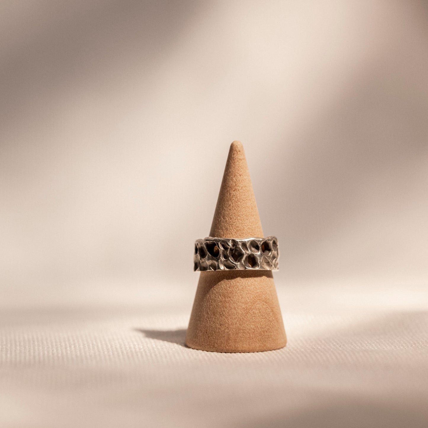 FAVIA RING